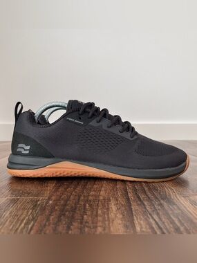 STRIKE MVMNT Haze Trainer Sneaker Shoe Mens Size 9 Womens Size 10.5 Black Gum